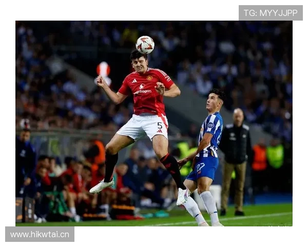 曼联重返欧冠难度加大,球队当前阶段状态下滑对赛季走势形成制约 曼联重返欧冠难度加大,球队当前阶段状态下滑对赛季走势形成制约