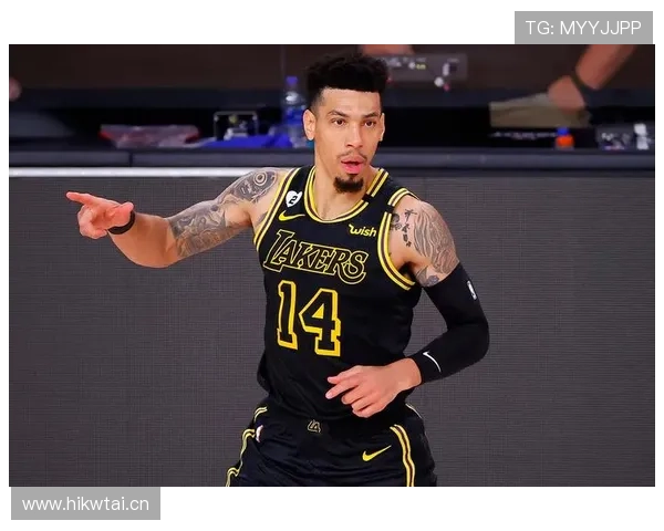 丹尼·格林三分出手提升球队空间创造，替补角色转为关键5号点驱动力