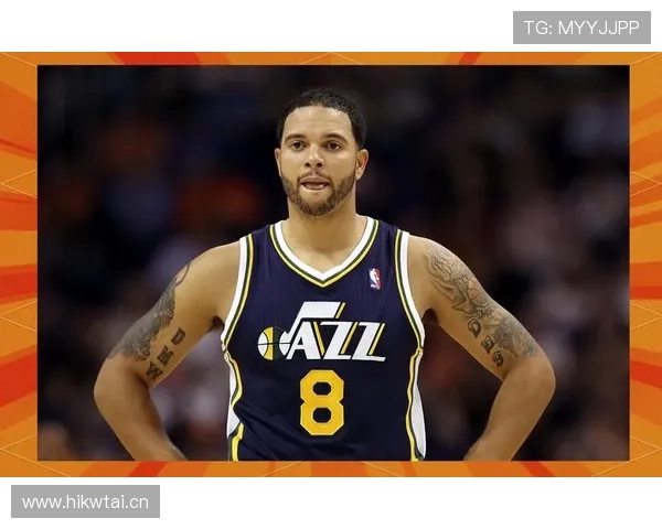 德隆·威廉姆斯无球跑动效率提升，改变挡拆后进攻选择